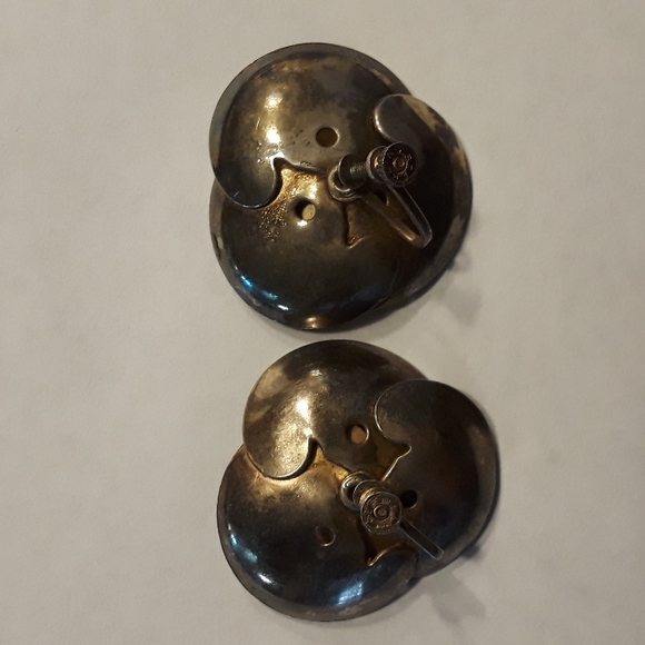 Vintage Handmade Pewter Look (Silver Plated) Screw Back Earrings - Picture 6 of 11